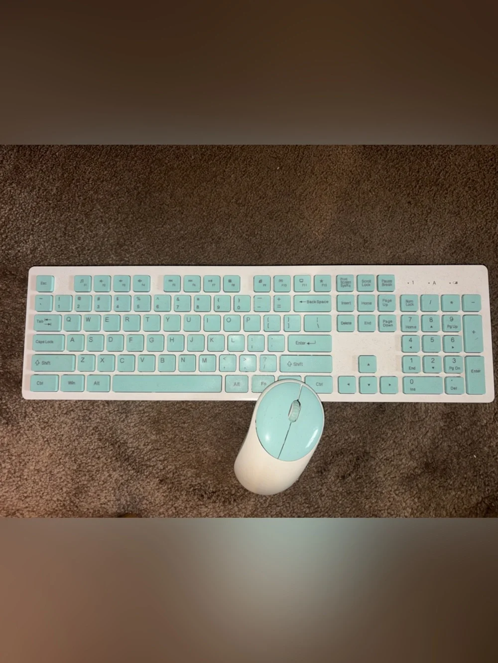 Wireless Keyboard and Mouse Set